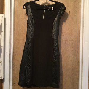 H&M black with faux leather  multi fabric side fabrics are faux leather size 8